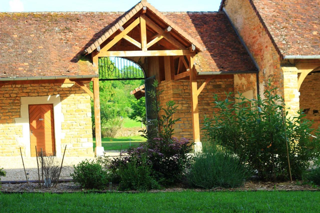 Domaine De Bersaillin Hotel Екстериор снимка