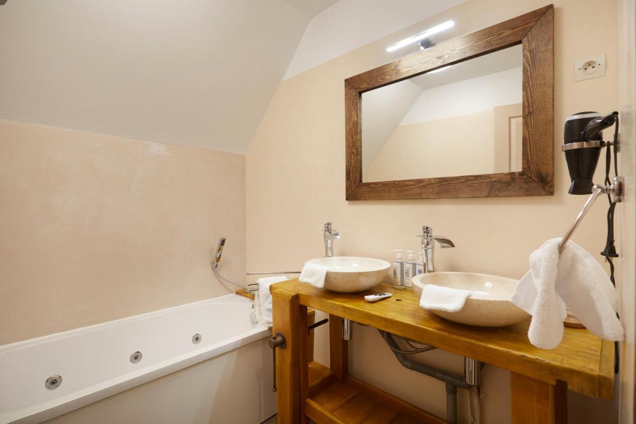 Domaine De Bersaillin Hotel Екстериор снимка