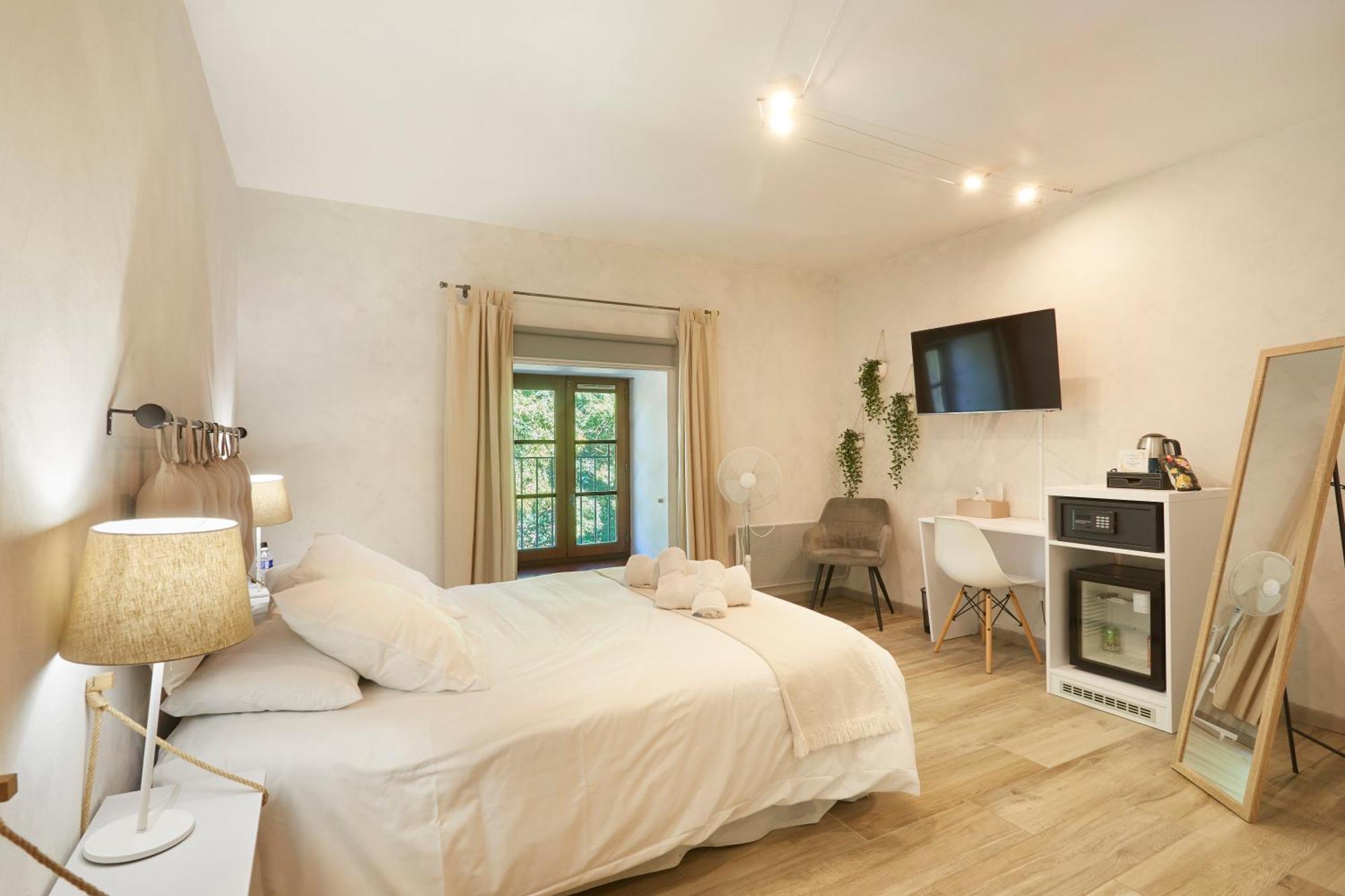 Domaine De Bersaillin Hotel Екстериор снимка