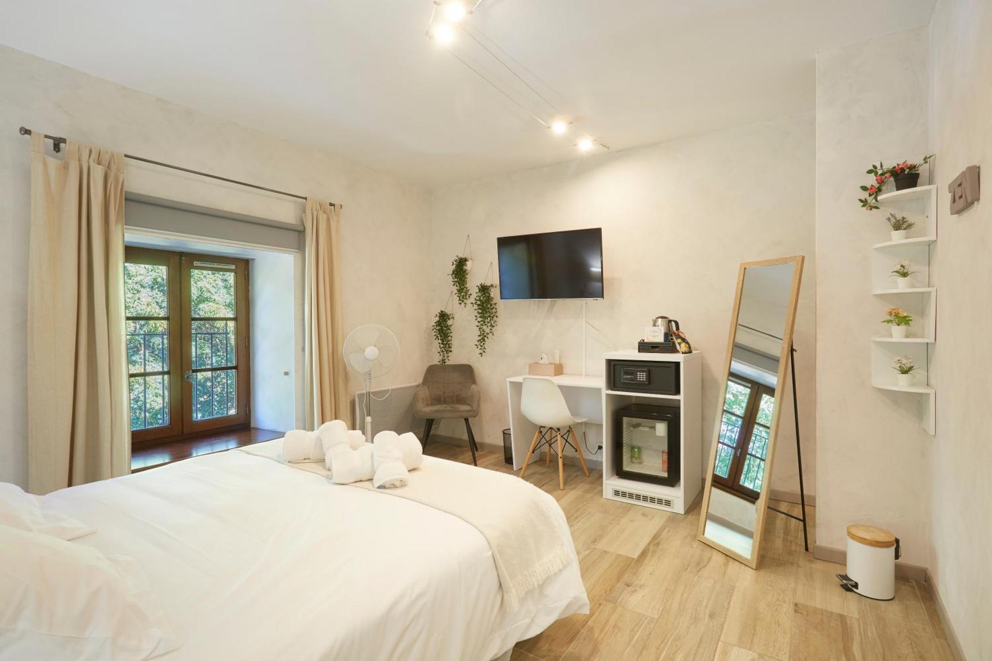 Domaine De Bersaillin Hotel Екстериор снимка